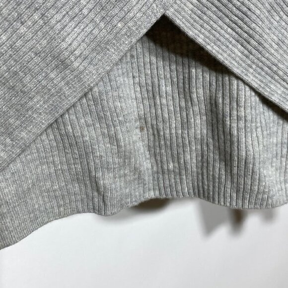 ARITZIA Babaton Kitano Wool Blend Grey Sweater sz S - Picture 6 of 9